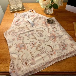BNWT Fully Lined Sleeveless Floral Top Size XL